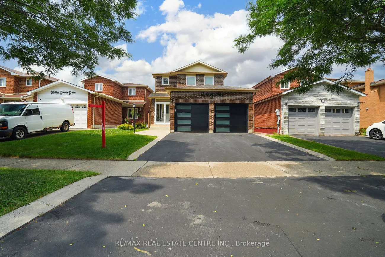 15, Donna, Heart Lake West, Brampton