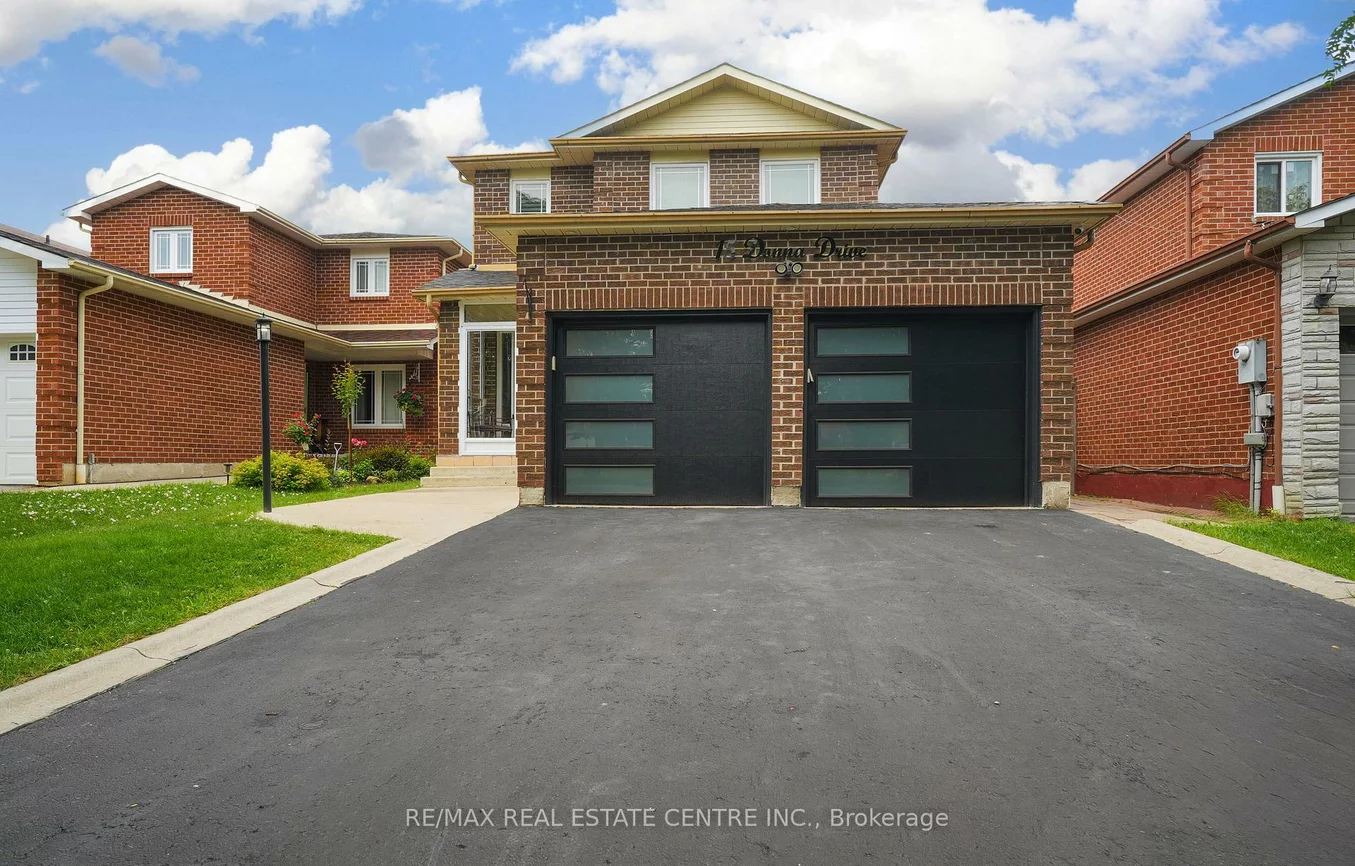 15, Donna, Heart Lake West, Brampton