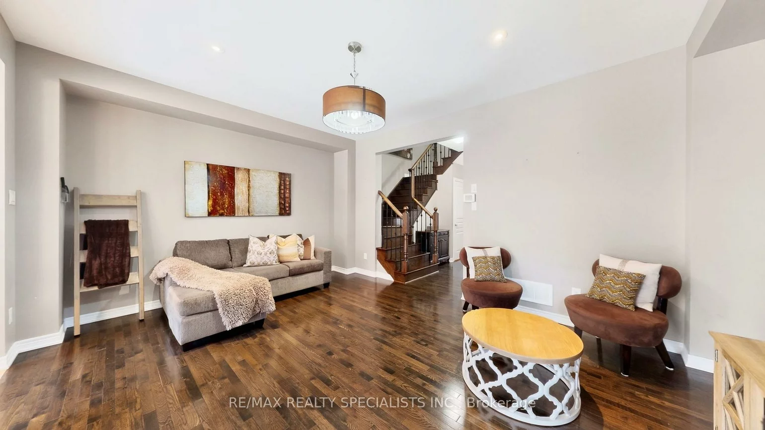 30, Pendulum, Sandringham-Wellington, Brampton