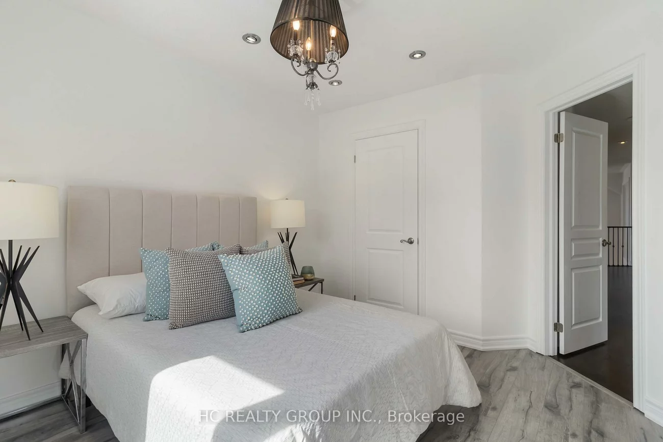 16, Begonia, Northwest Sandalwood Parkway, Brampton
