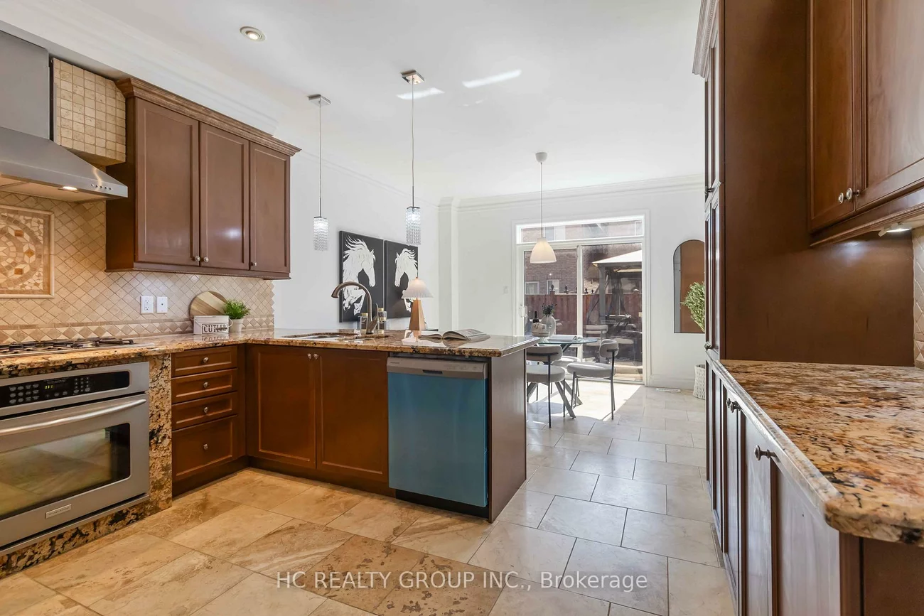 16, Begonia, Northwest Sandalwood Parkway, Brampton