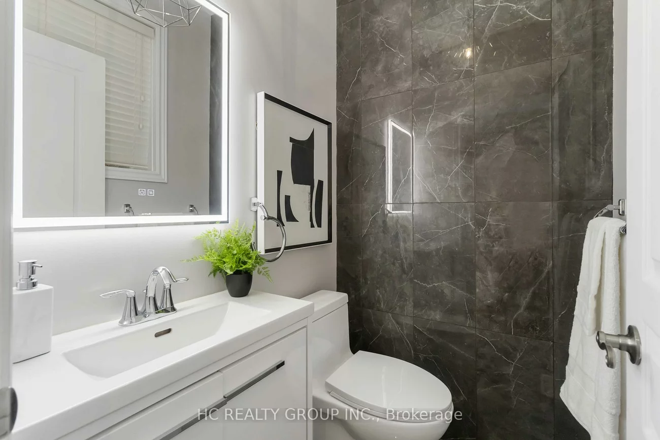 16, Begonia, Northwest Sandalwood Parkway, Brampton