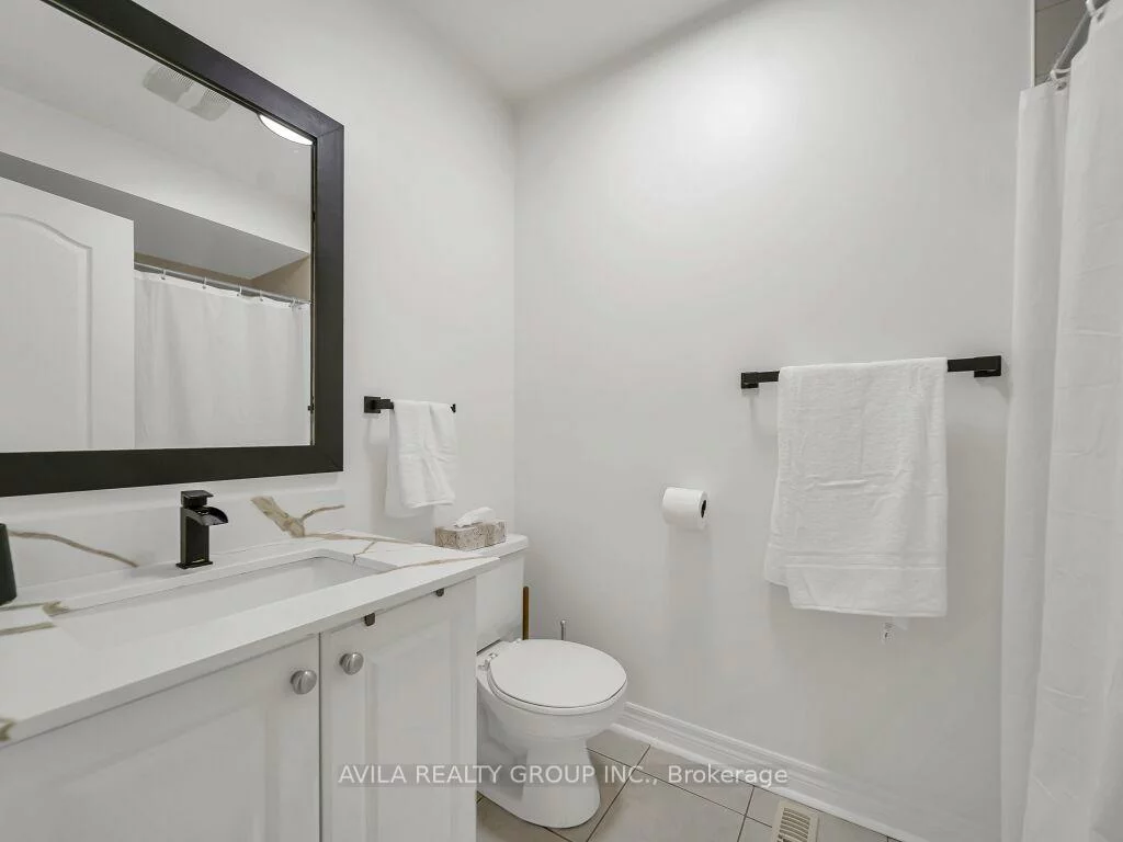 104, Southlake, Madoc, Brampton
