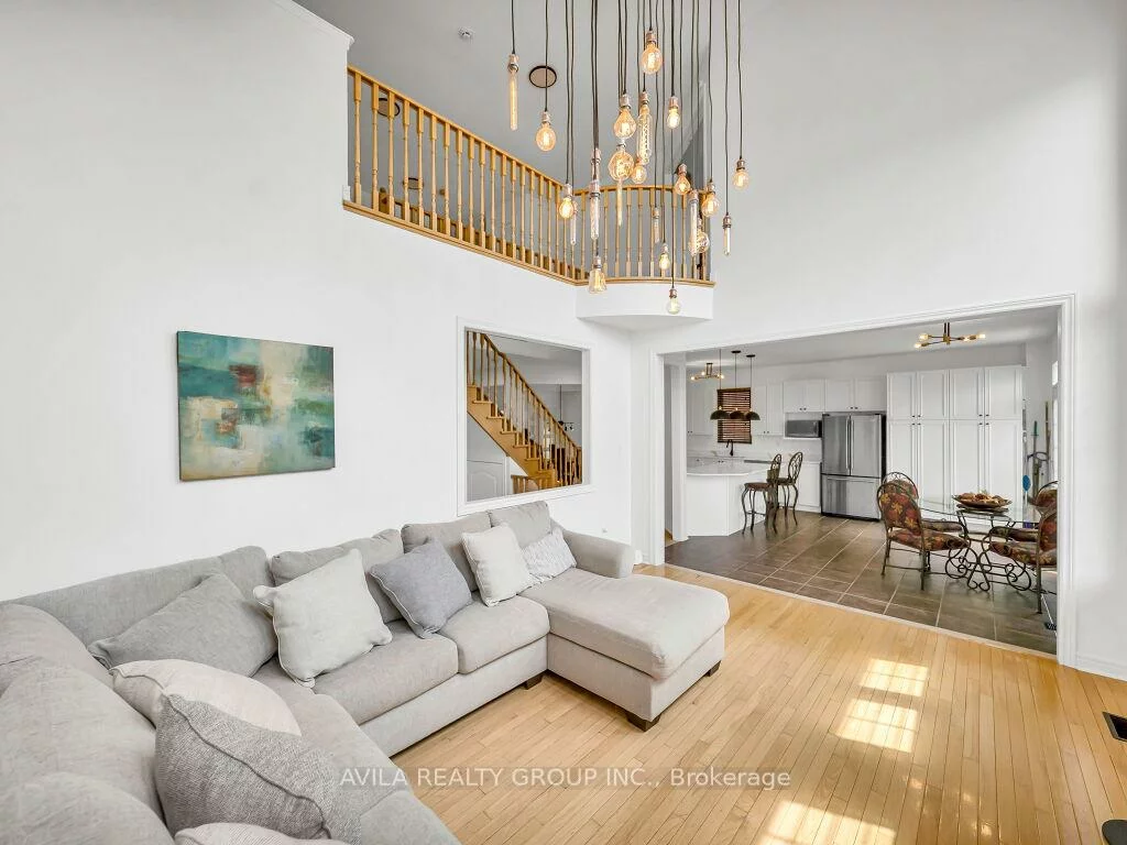 104, Southlake, Madoc, Brampton