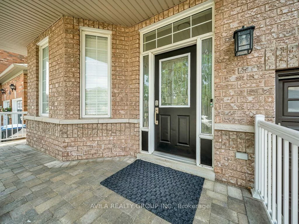104, Southlake, Madoc, Brampton
