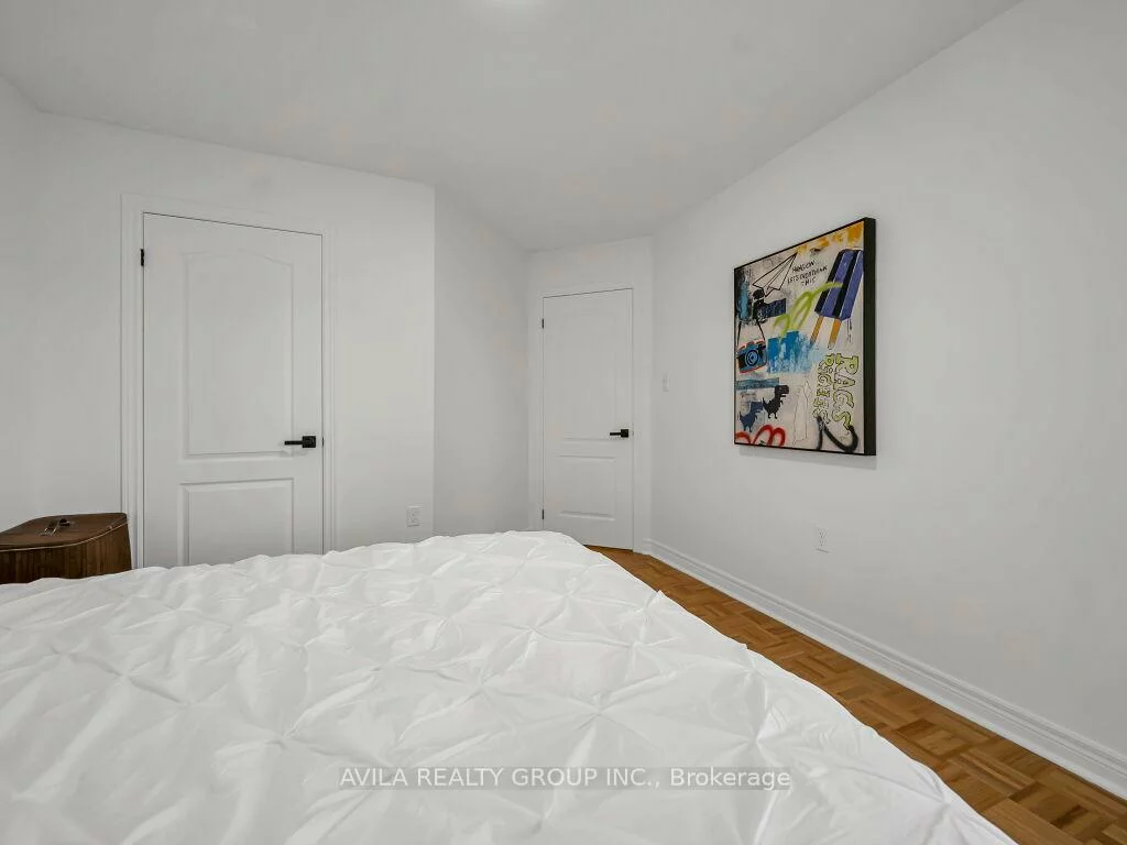 104, Southlake, Madoc, Brampton