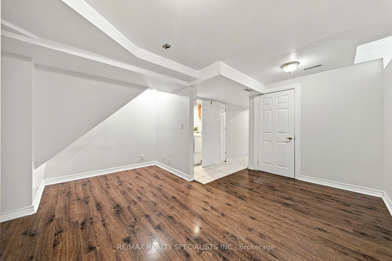 45, Clover Bloom, Sandringham-Wellington, Brampton