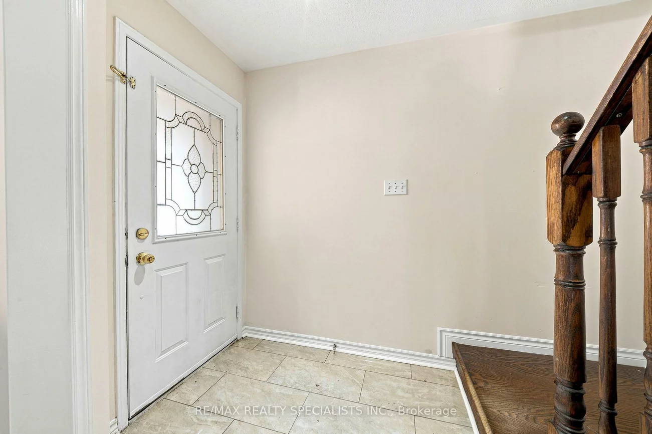 45, Clover Bloom, Sandringham-Wellington, Brampton