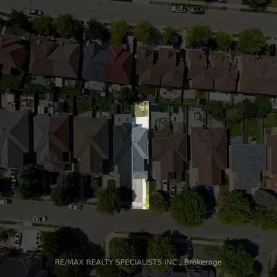 45, Clover Bloom, Sandringham-Wellington, Brampton