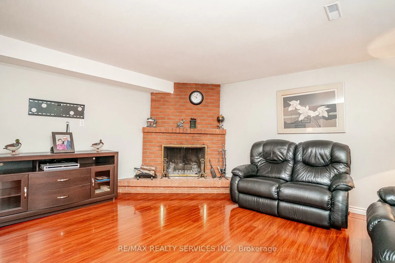 32, Winterfold, Madoc, Brampton