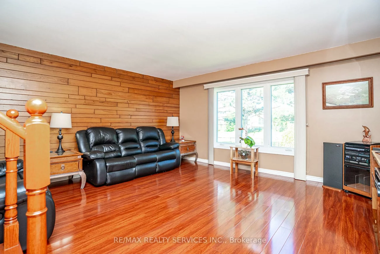 32, Winterfold, Madoc, Brampton