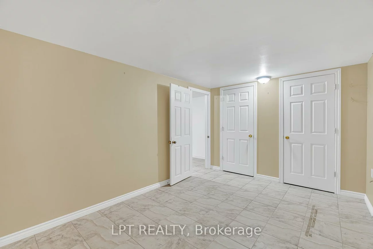 95, Huntingwood, Central Park, Brampton