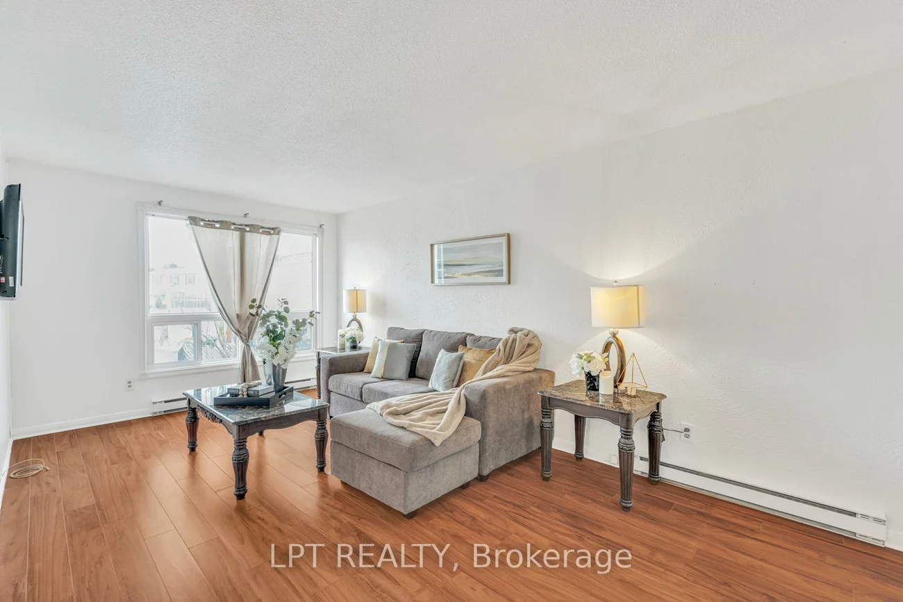 95, Huntingwood, Central Park, Brampton