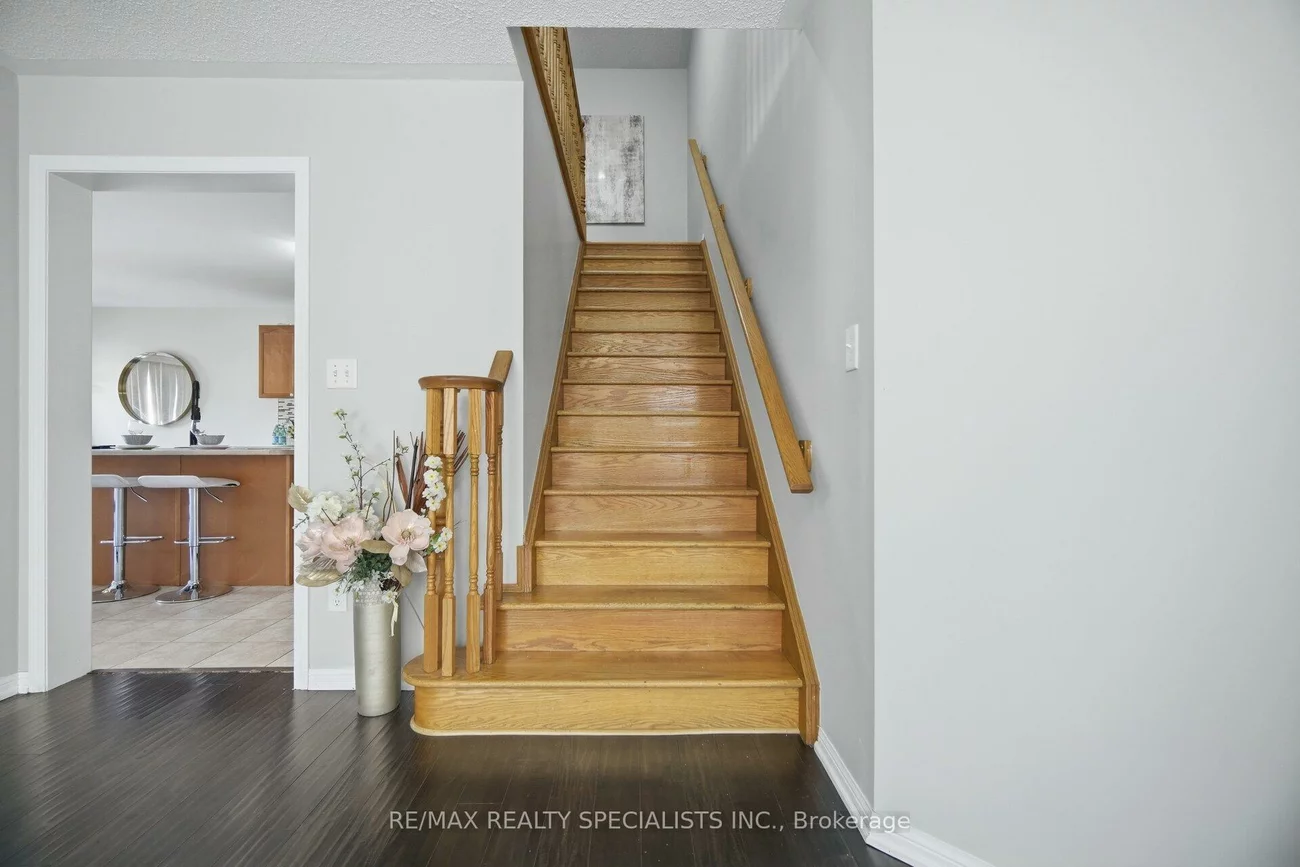 32, Magnificent, Vales of Castlemore, Brampton