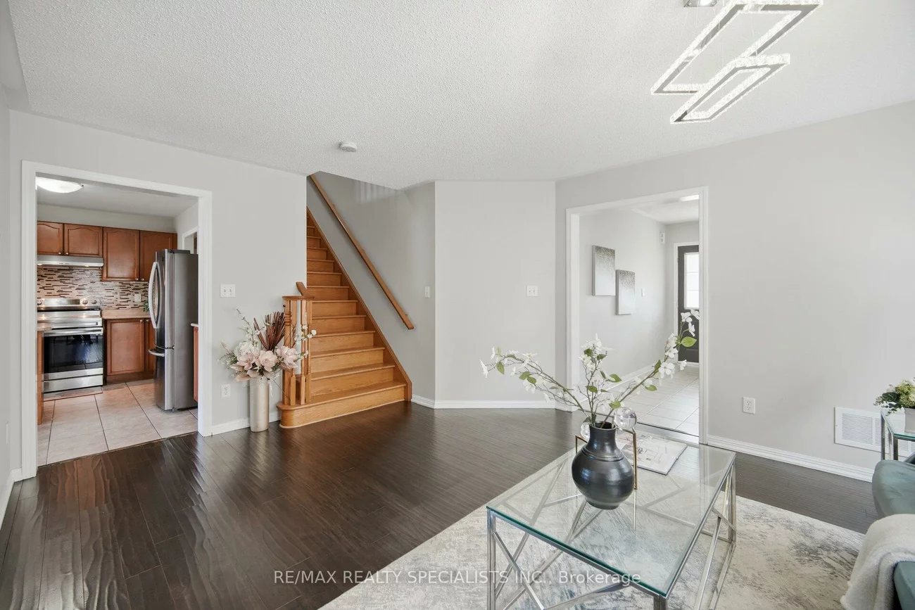32, Magnificent, Vales of Castlemore, Brampton