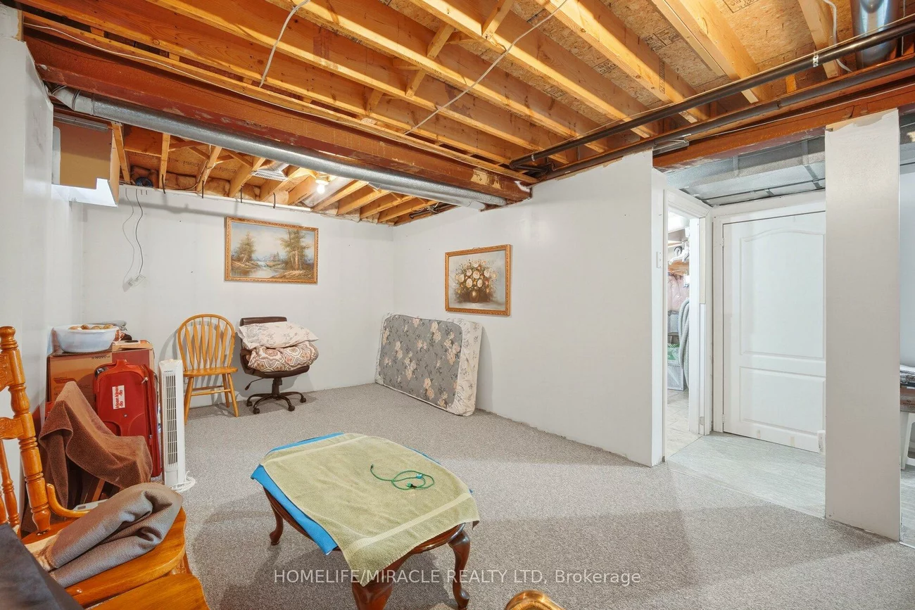 31, Larkspur, Sandringham-Wellington, Brampton