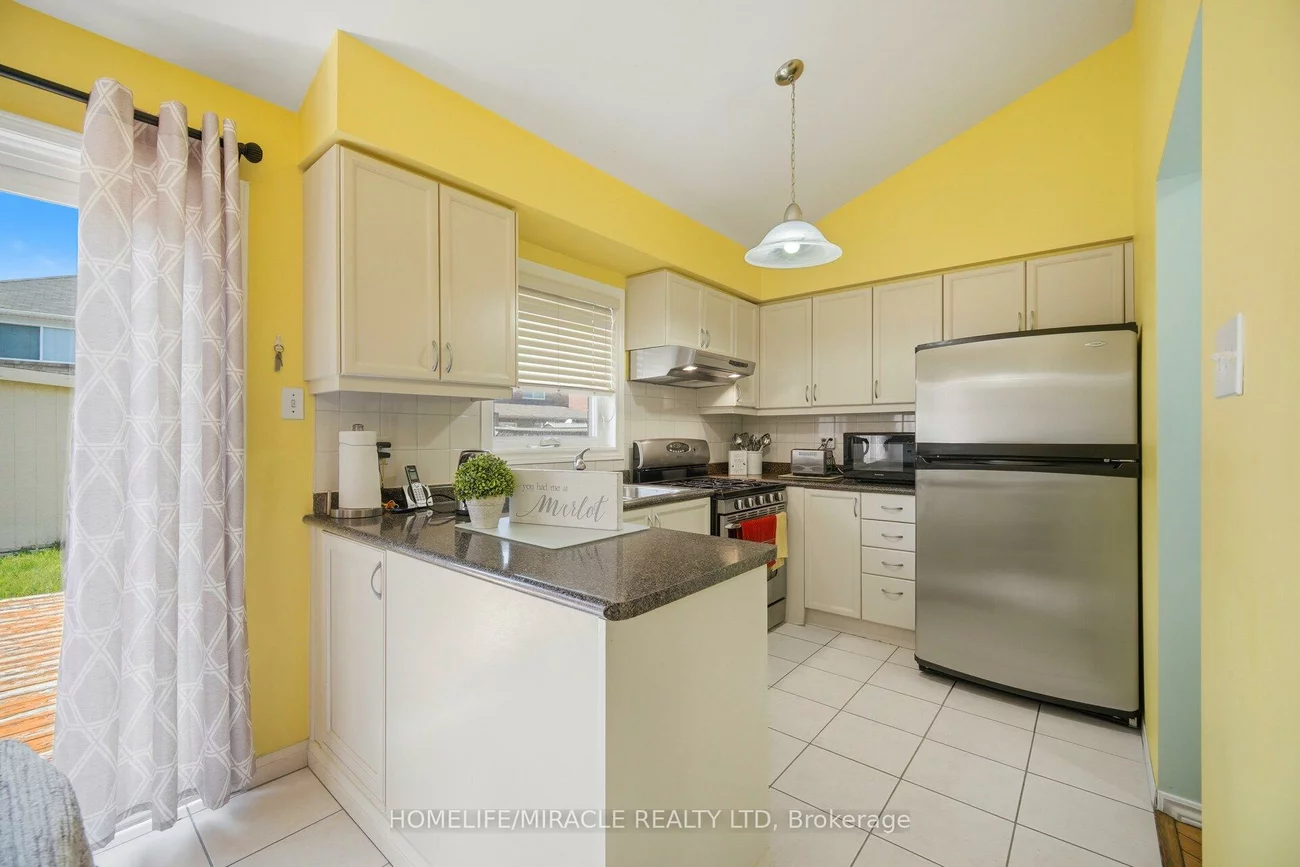 31, Larkspur, Sandringham-Wellington, Brampton