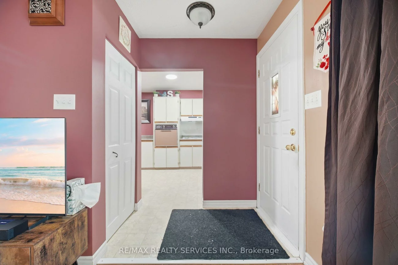 15, Ferndale, Brampton East, Brampton
