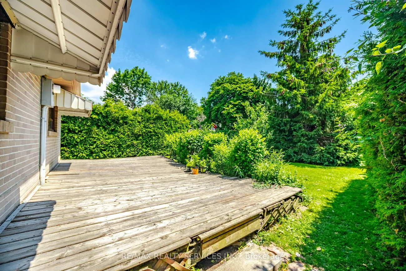 15, Ferndale, Brampton East, Brampton