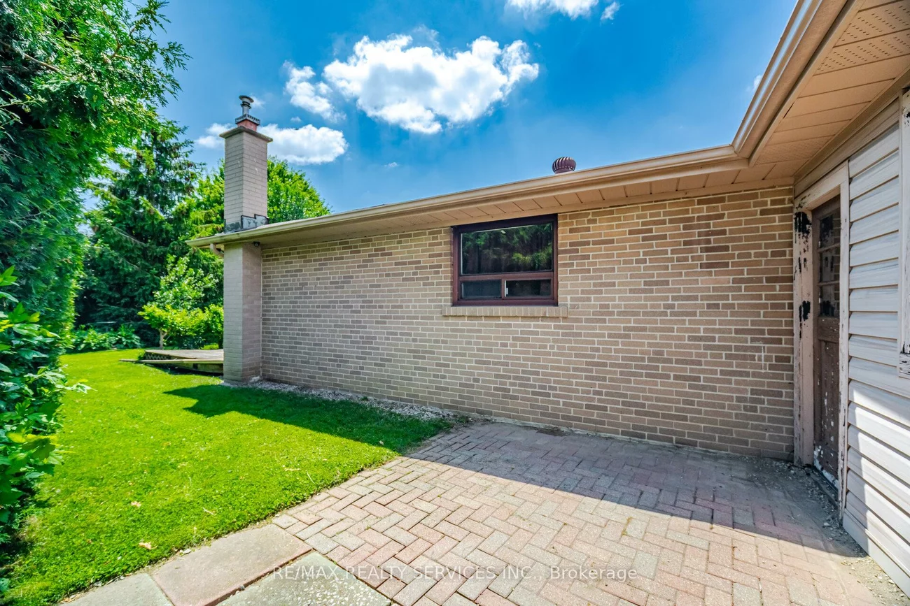 15, Ferndale, Brampton East, Brampton