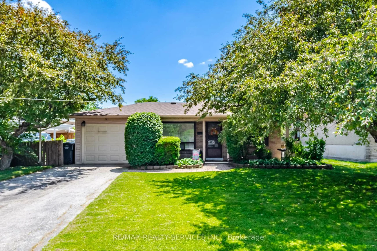 15, Ferndale, Brampton East, Brampton