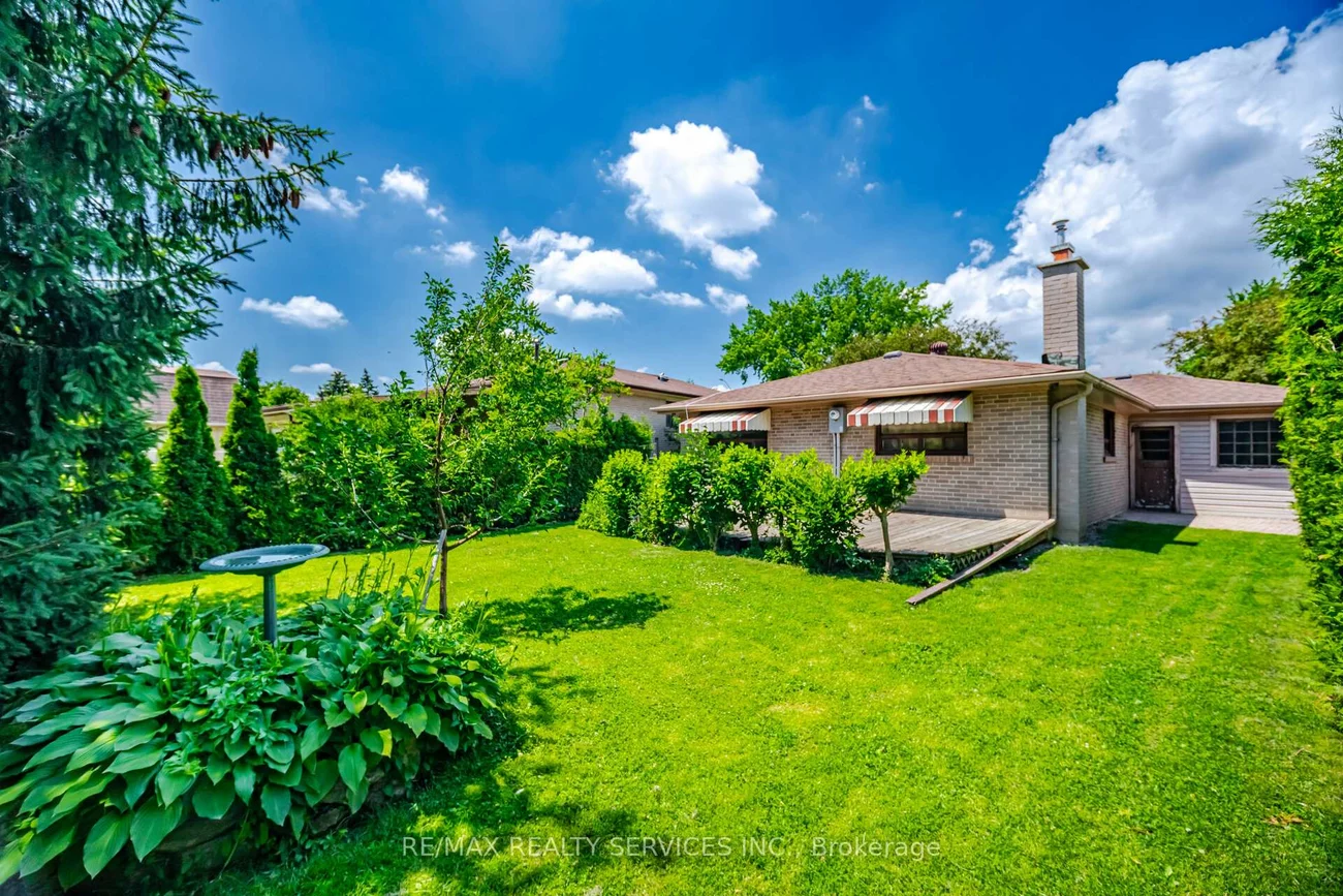 15, Ferndale, Brampton East, Brampton