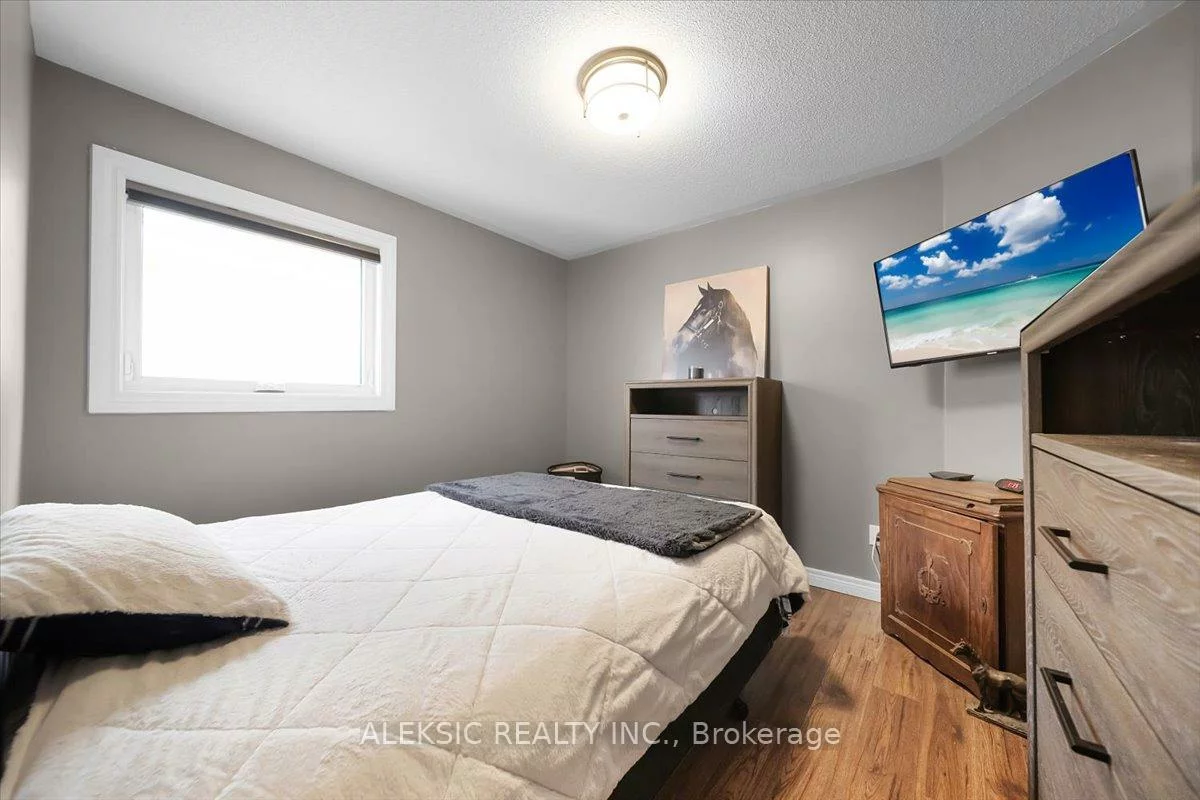 33, Hillpath, Snelgrove, Brampton
