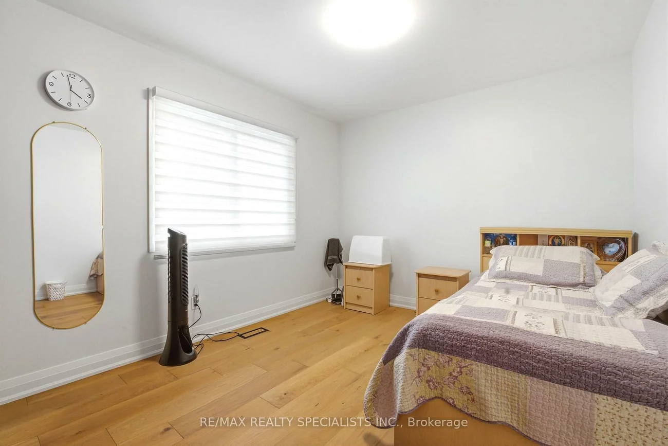 29, Blackthorn, Brampton North, Brampton