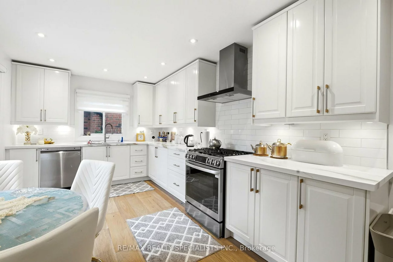 29, Blackthorn, Brampton North, Brampton