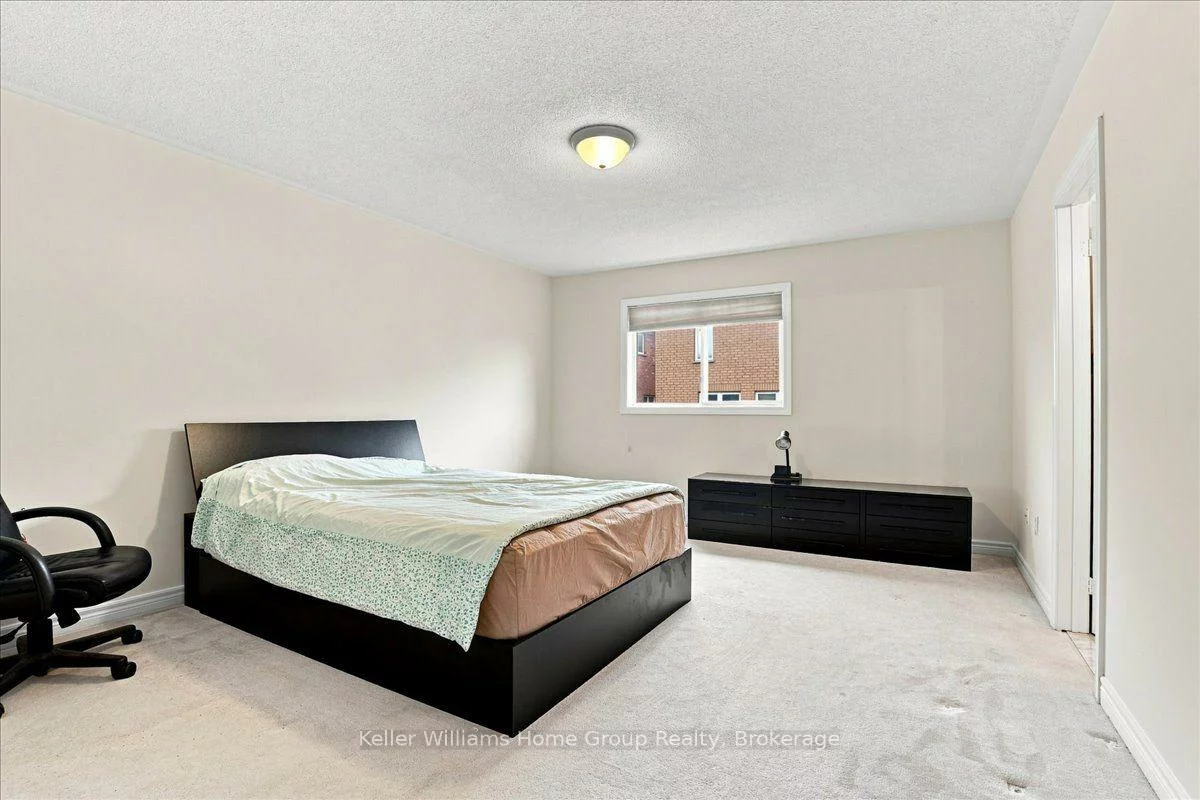 12, Thorndale, Bram East, Brampton
