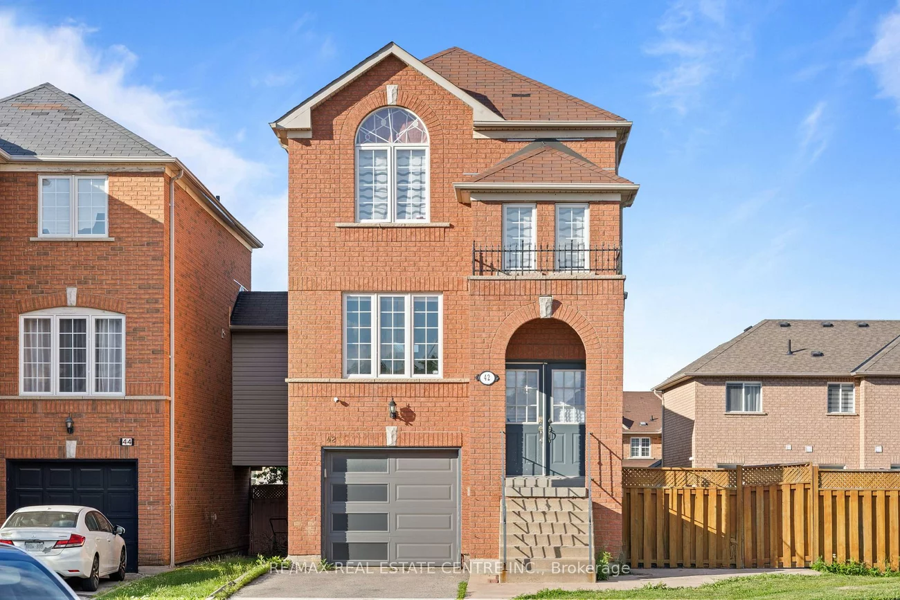 42, Domenico, Bram East, Brampton