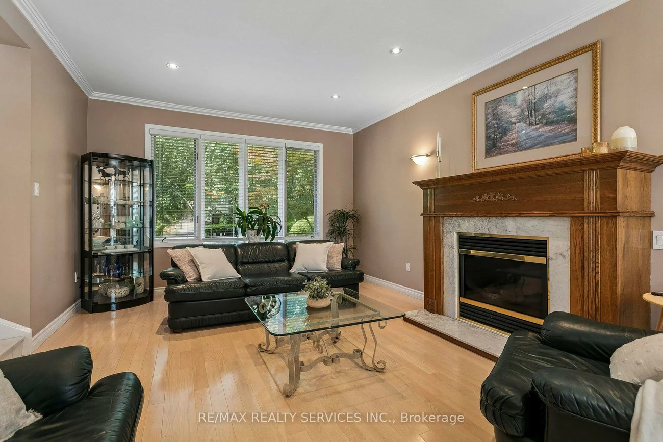 11, Longbourne, Westgate, Brampton