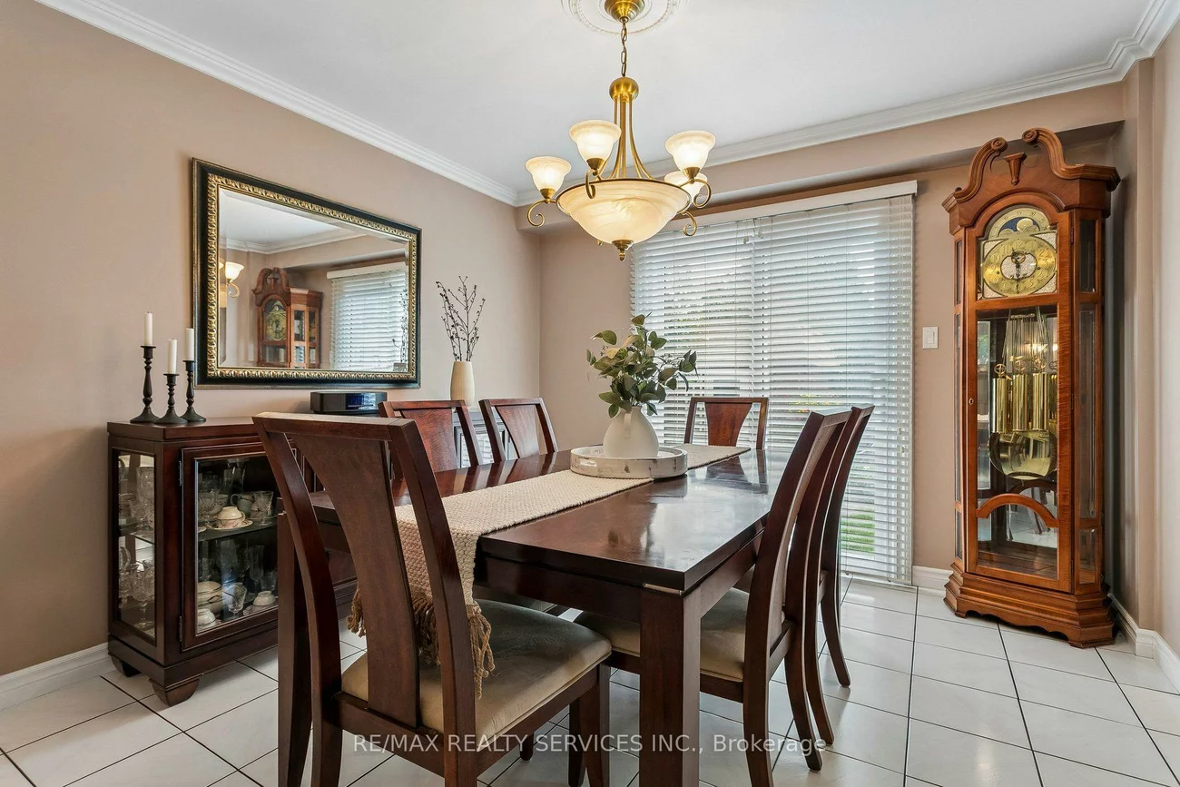 11, Longbourne, Westgate, Brampton
