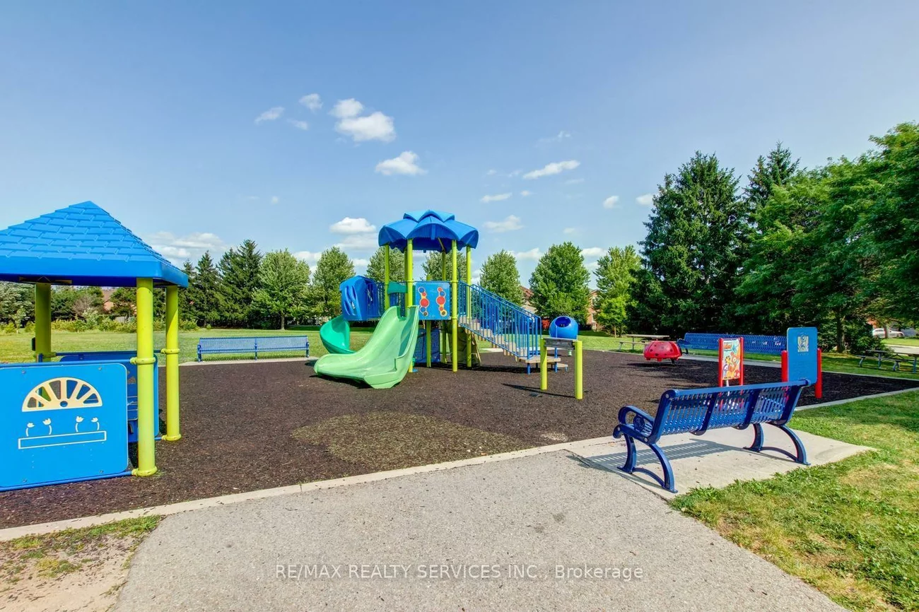 63, Herkes, Fletcher's West, Brampton