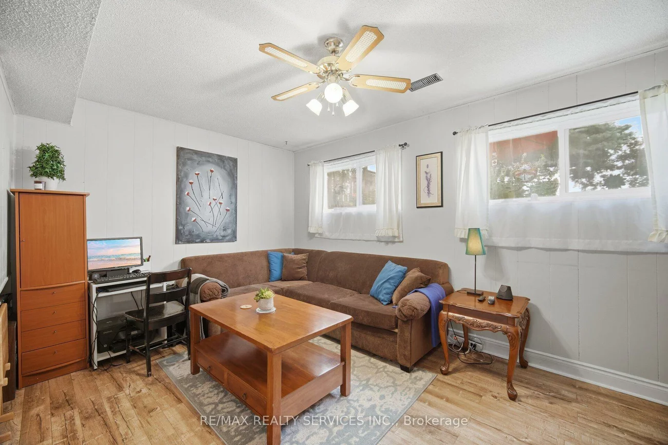 152, Weybridge, Madoc, Brampton
