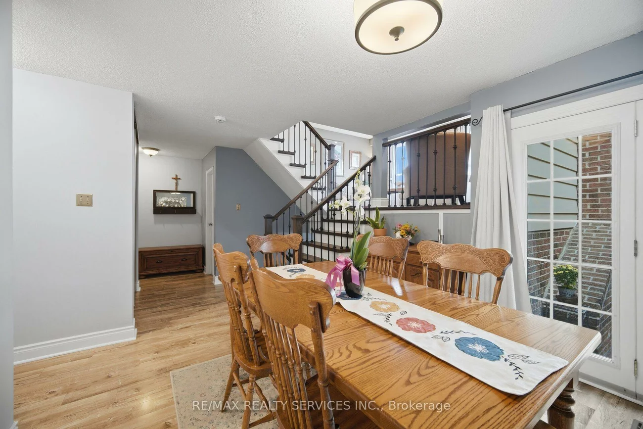 152, Weybridge, Madoc, Brampton