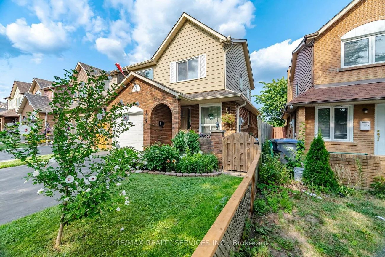 152, Weybridge, Madoc, Brampton