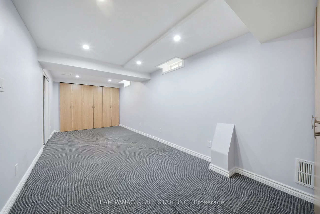 51, Pebblestone, Brampton West, Brampton