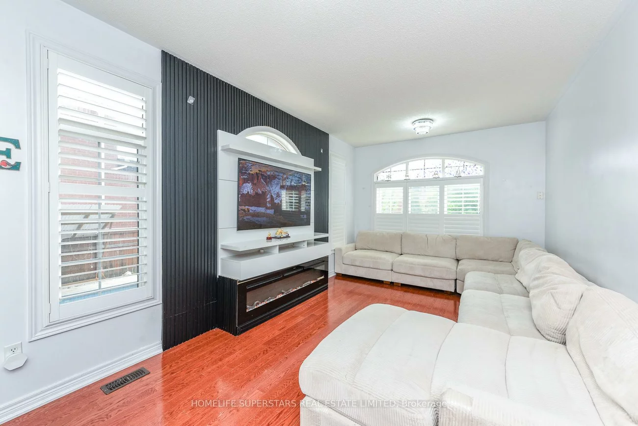36, Lucky, Sandringham-Wellington, Brampton