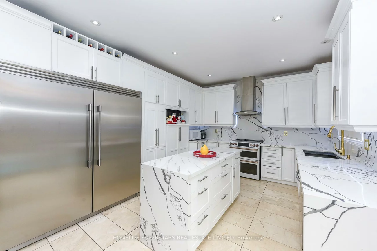 36, Lucky, Sandringham-Wellington, Brampton