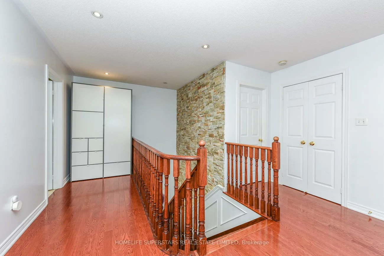 36, Lucky, Sandringham-Wellington, Brampton
