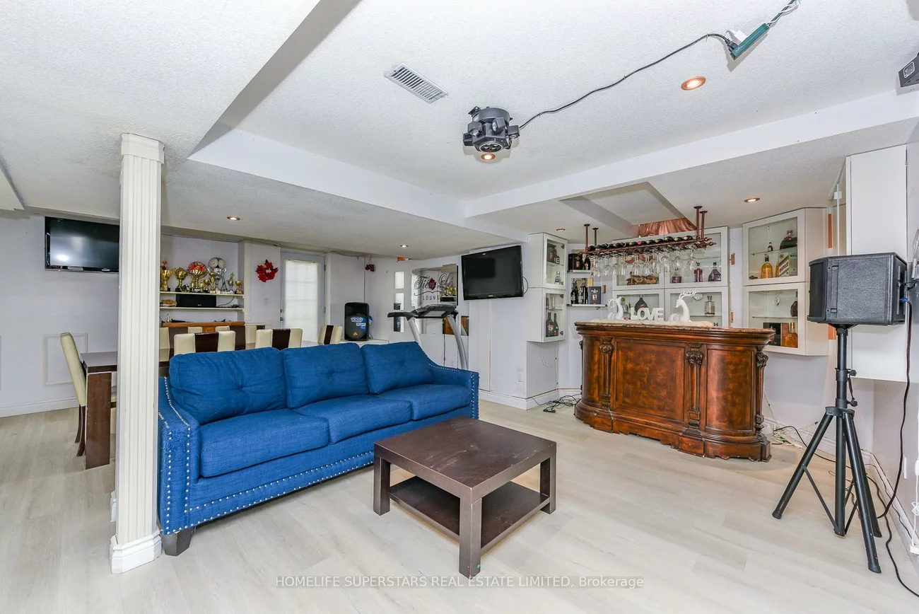 36, Lucky, Sandringham-Wellington, Brampton