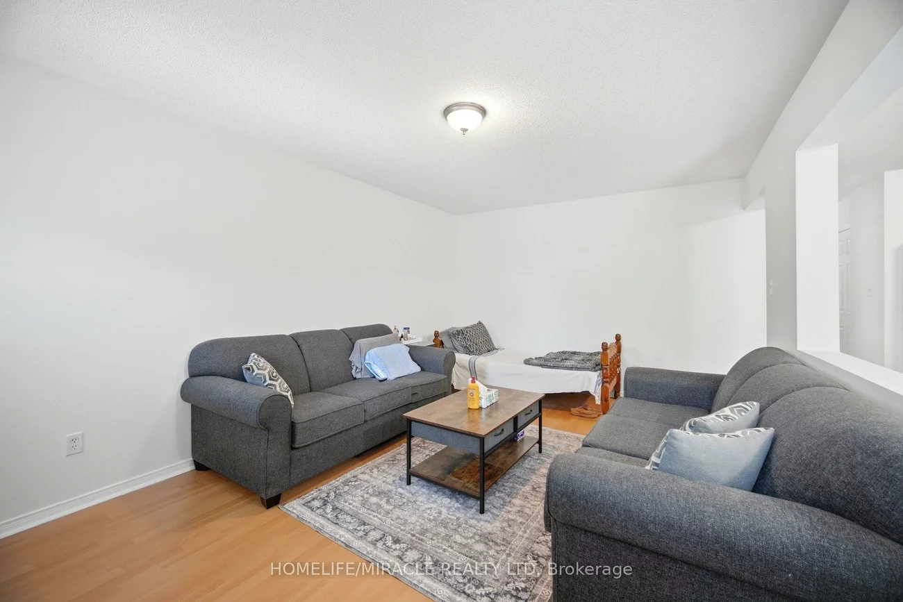 16, Capistro, Fletcher's Meadow, Brampton
