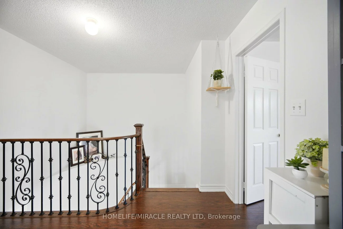 16, Capistro, Fletcher's Meadow, Brampton