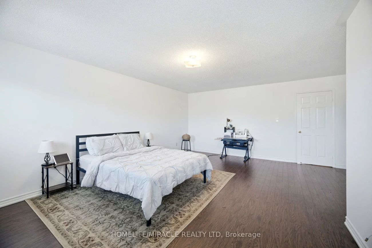16, Capistro, Fletcher's Meadow, Brampton