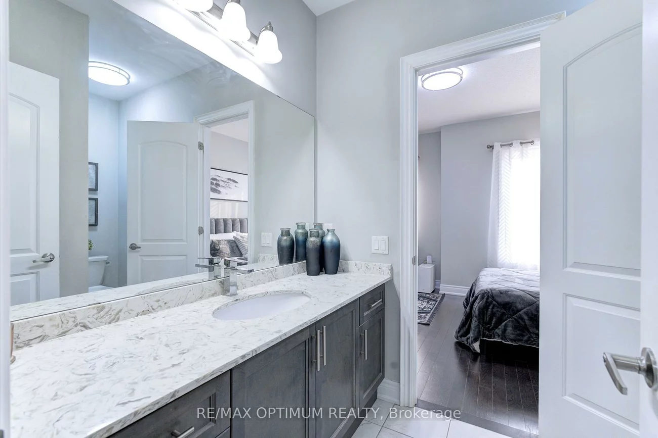 8, Lyle, Credit Valley, Brampton
