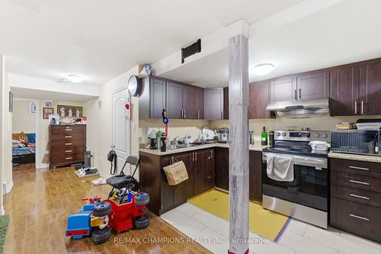28, Egypt, Sandringham-Wellington, Brampton