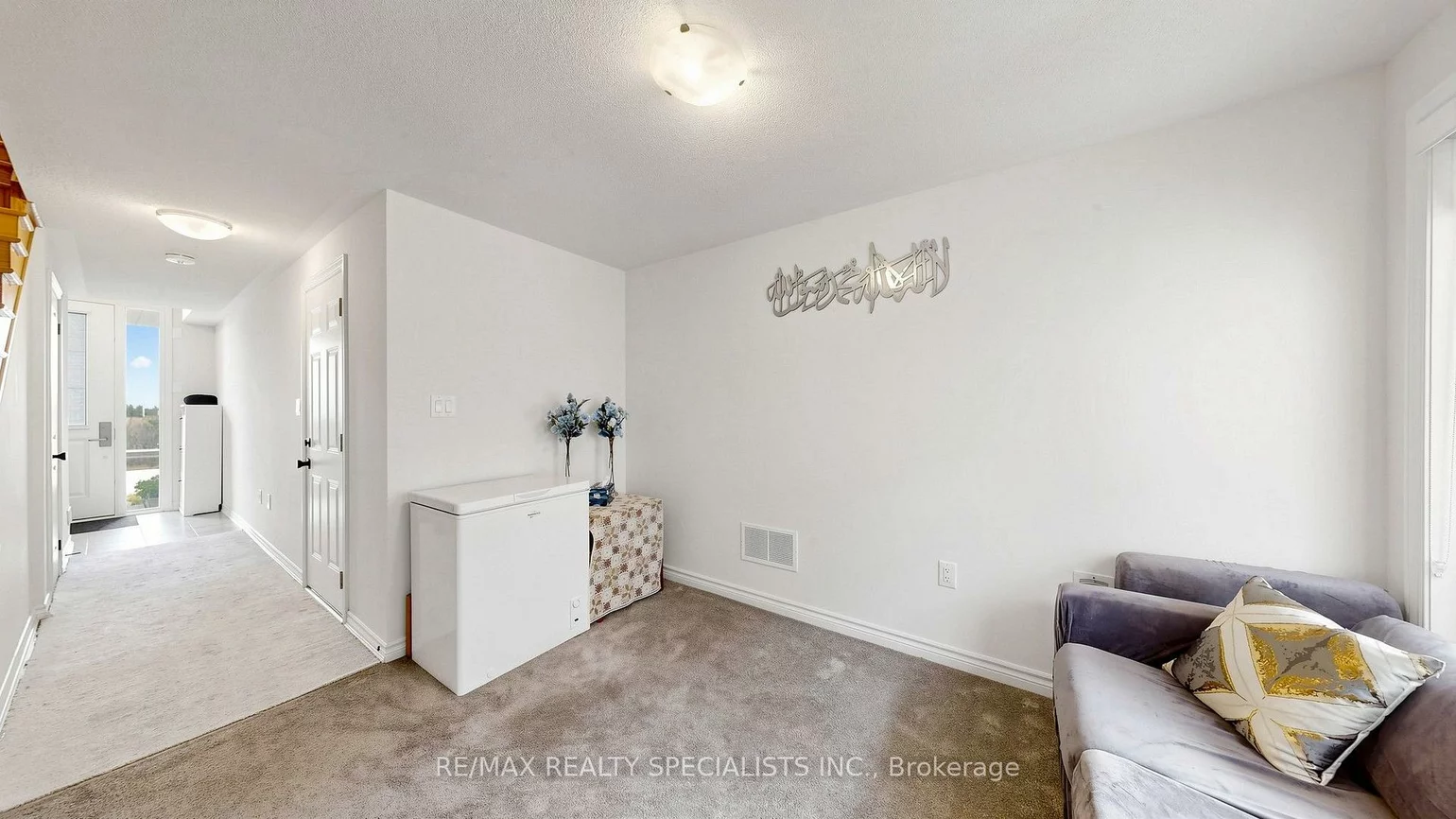 14, BRETLON, Goreway Drive Corridor, Brampton