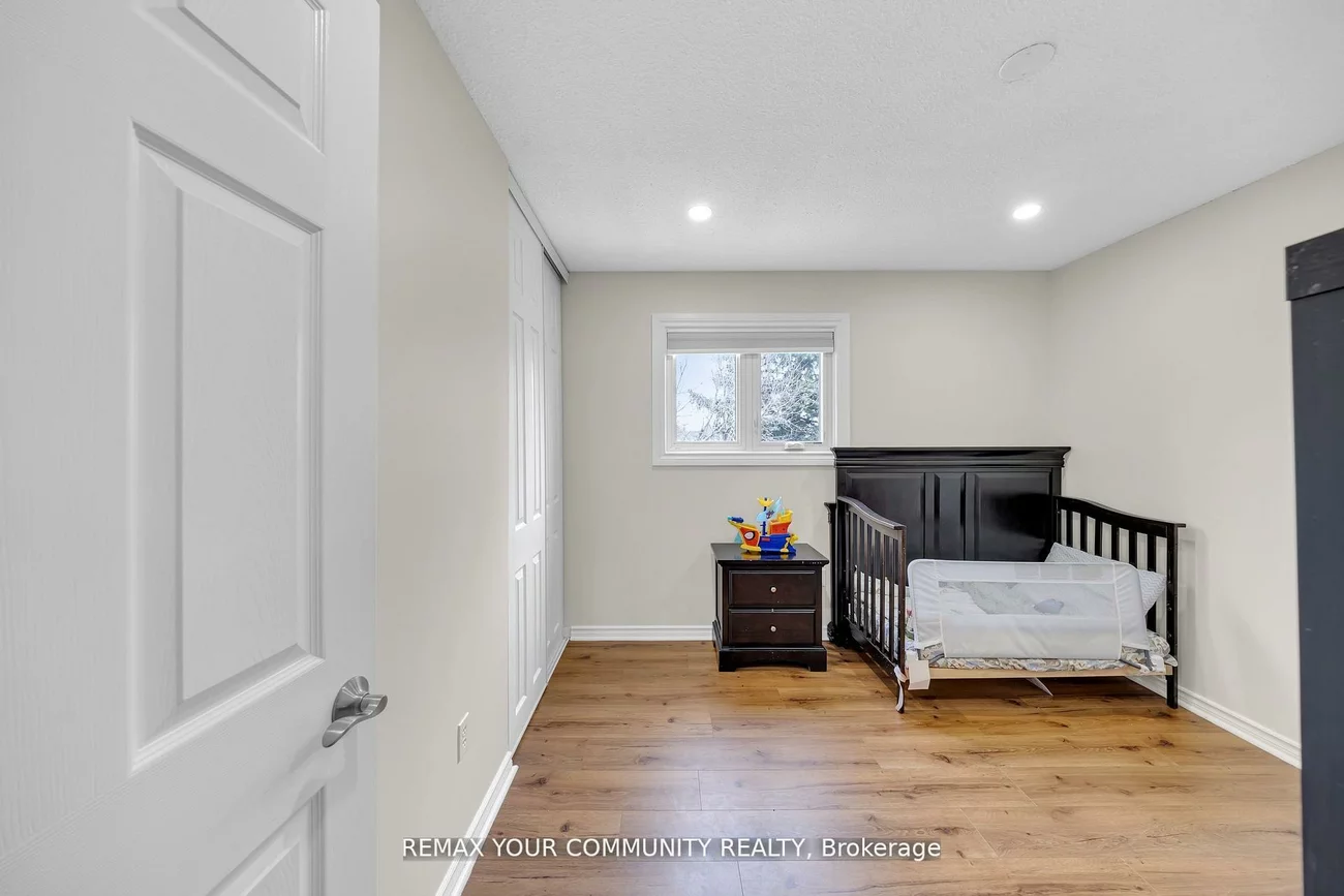 22, Madelaine, Central Park, Brampton