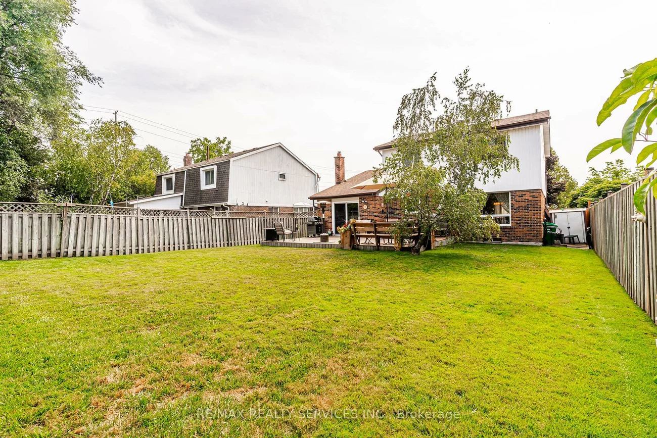 4, Markham, Central Park, Brampton